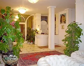 Hotel Internazionale Монтекатини-Терме