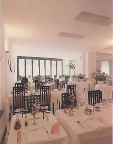 Hotel Internazionale Монтекатини-Терме 3*,