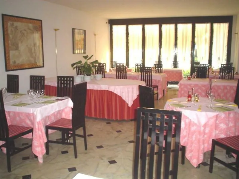 Hotel Internazionale Монтекатини-Терме